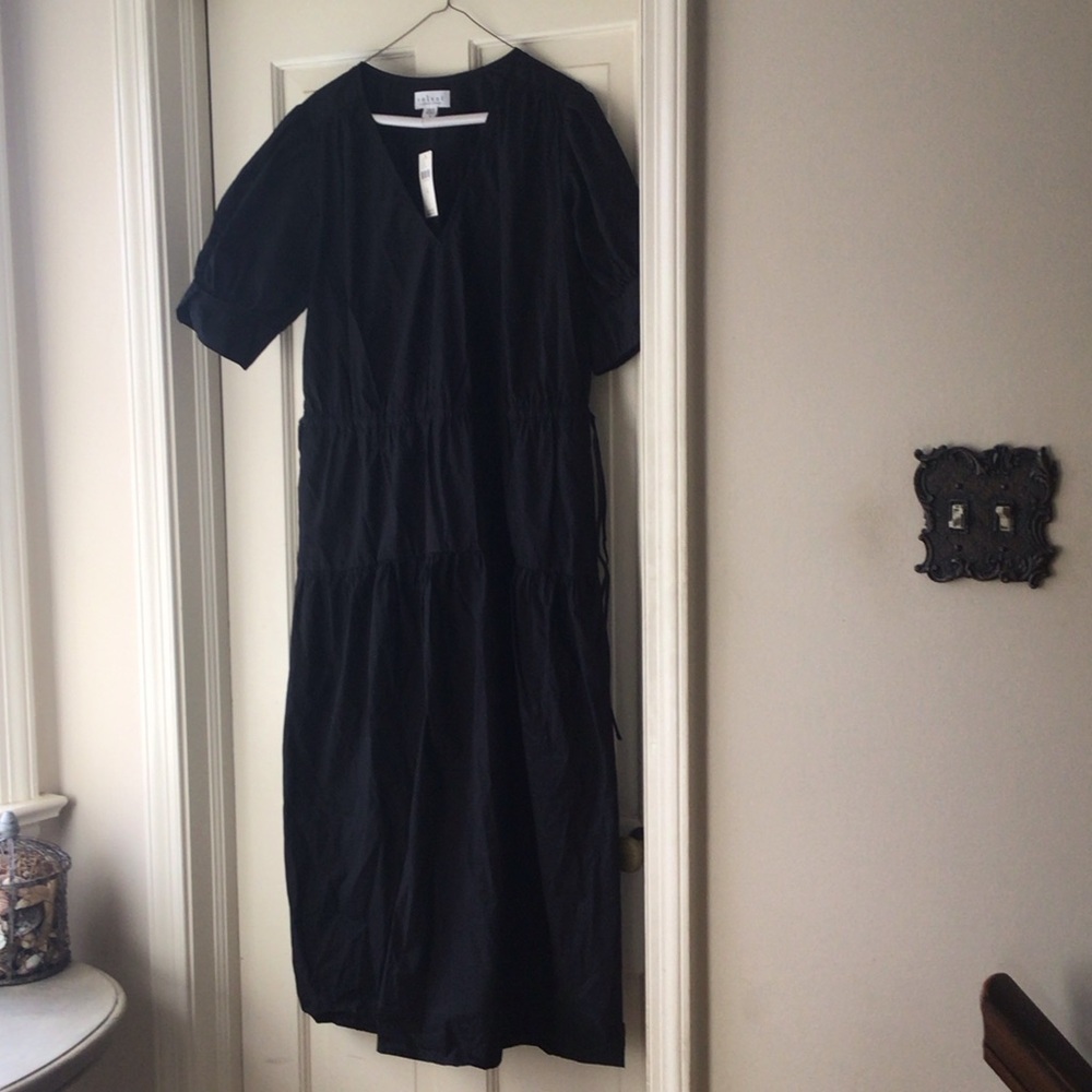 Velvet by Graham & Spencer Black Long Sleeve Dress